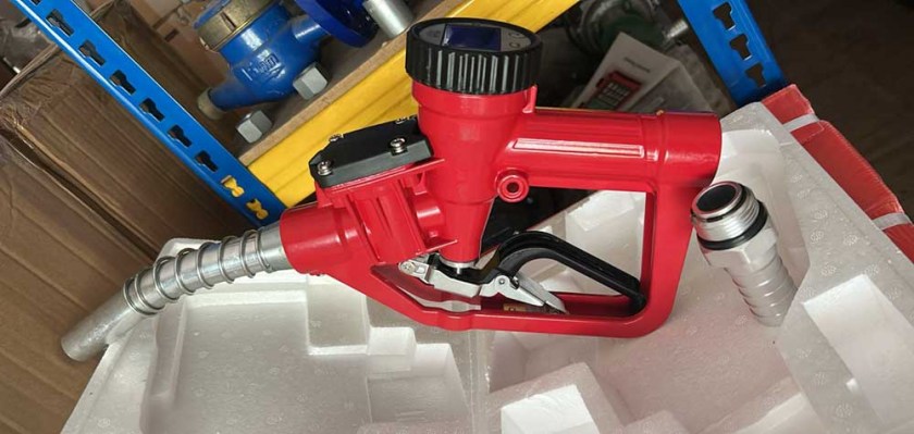 Nozzle flow meter solar